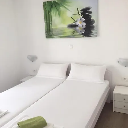 Delfin Apartments Crikvenica Exterior foto