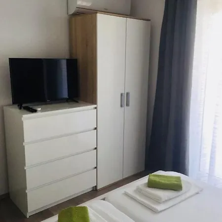 Delfin Apartments Crikvenica Exterior foto