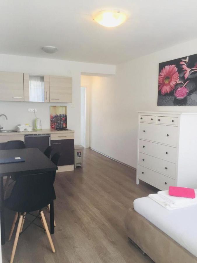 Delfin Apartment Crikvenica