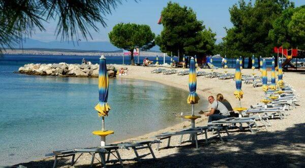 Delfin Apartment *
